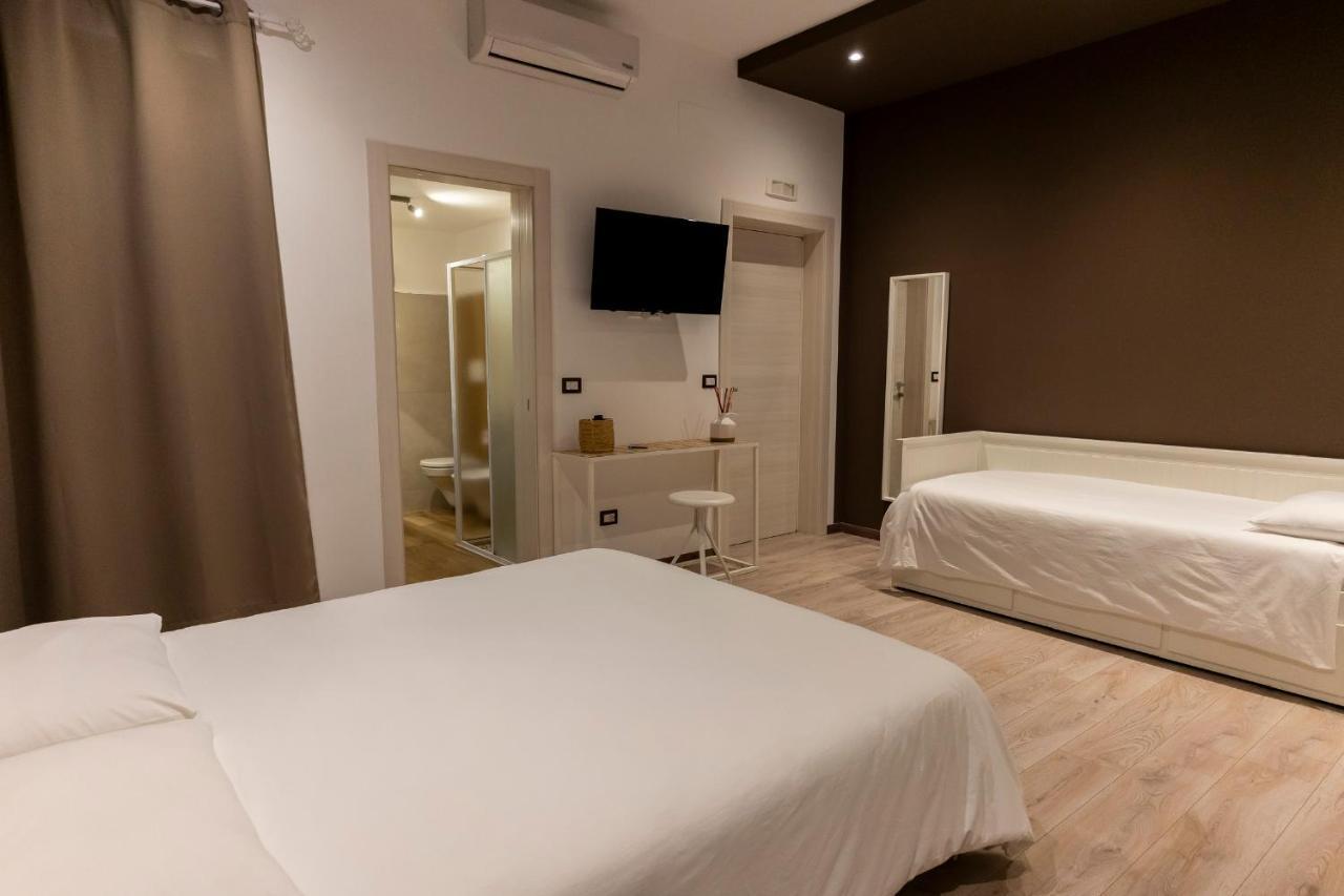 Adrian'S B&B Turi Kültér fotó